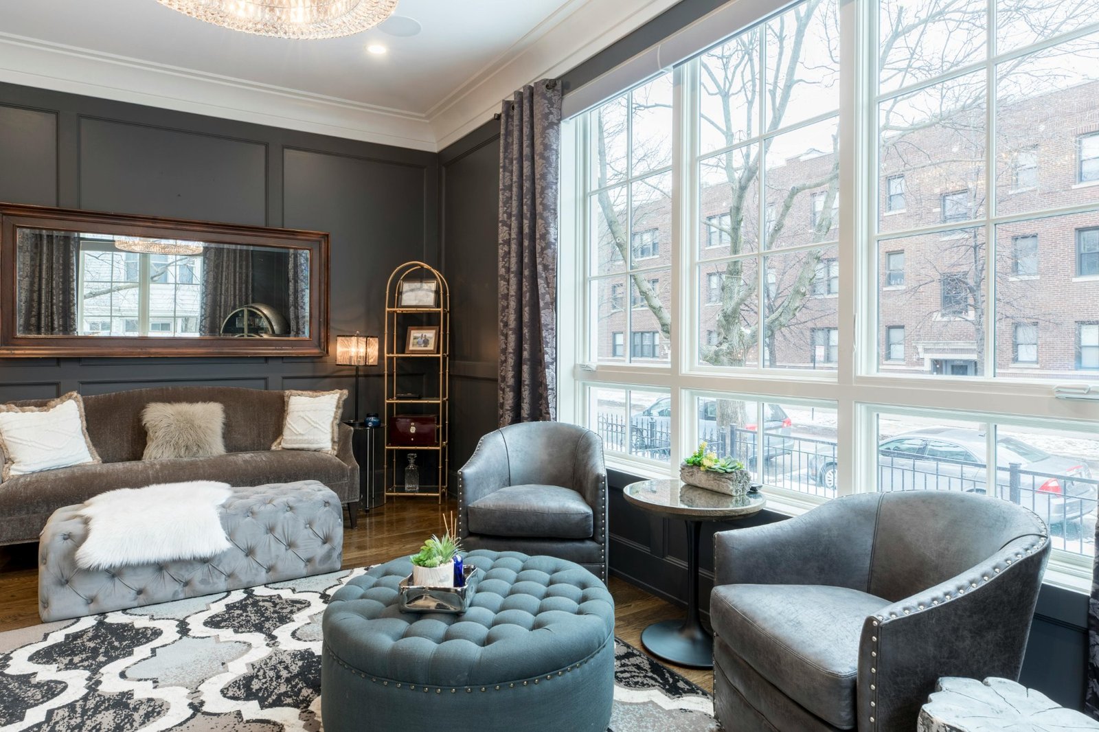 int-living-room